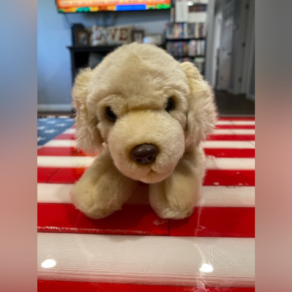 WEBKINZ SIGNATURE GOLDEN RETRIEVER
